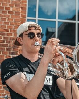 Hier ist noch ein kleiner Rückblick zum Männertag. 🍻 
Zum dritten Jahr in Folge haben wir den Männertag bei @landskrongoerlitz gefeiert. Es ist schon mittlerweile eine kleine Tradition bei uns geworden. Danke an alle, die mit dabei waren und natürlich danke an @landskrongoerlitz für den wohlschmeckenden Hopfengenuss! 🥳

#brass #music #brasslove #blechwiese
